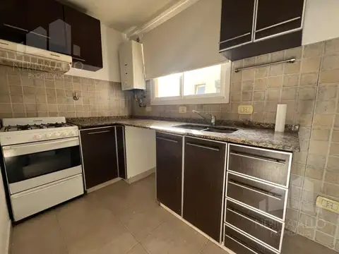 Departamento en Alquiler con 1 cocheras