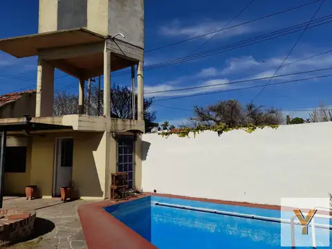 Casa en Venta en Manuel B Gonnet, USD 170.000