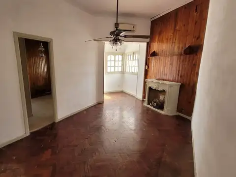 VENTA DOS AMBIENTES LUMINOSO EN VILLA LURO 