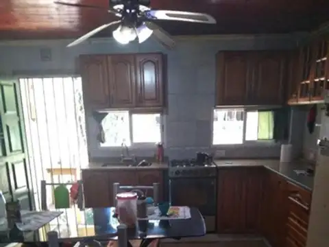 Casa en Venta en Francisco Alvarez, USD 95.000