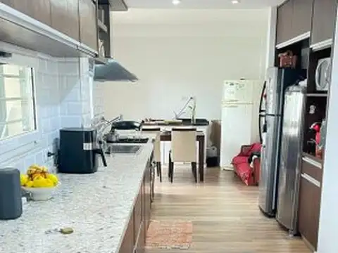 Casa en Venta en Francisco Alvarez, USD 167.000