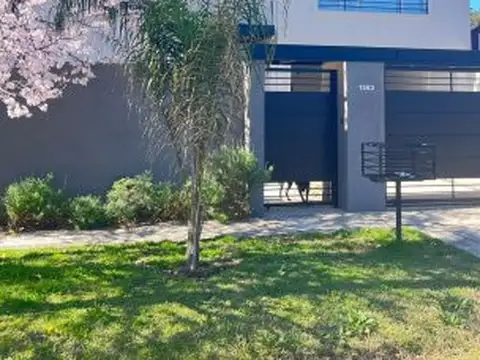 Caracas 1562 , Piso 2