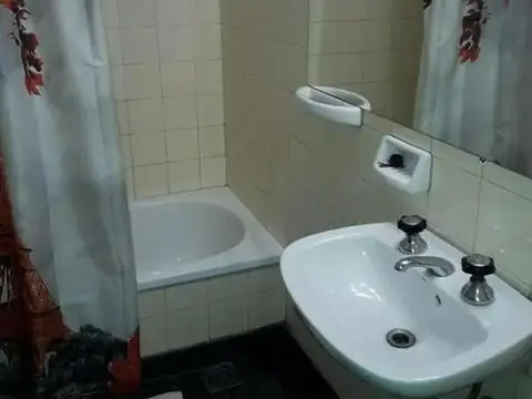 Lavalle 1700, Piso 9