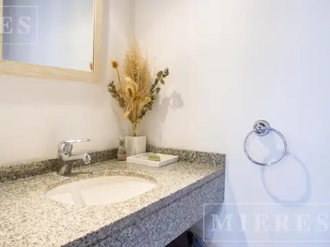 Departamento en Alquiler con 1 cocheras