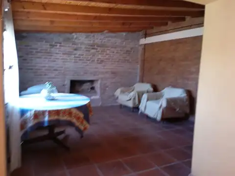Casa 7 ambientes con 3 baños