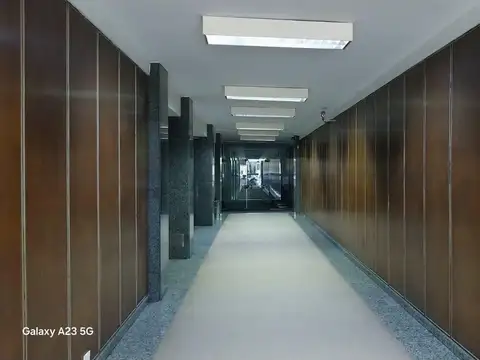 Oficina en Venta 45 años