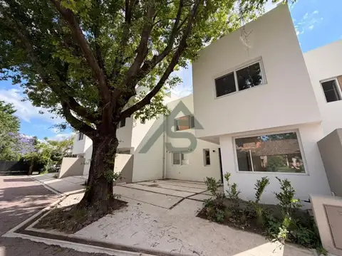 intendente tomkinson 2000