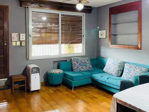 Depto Tipo Casa en Venta de 5 ambientes