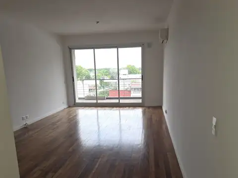 Hermoso departamento 3 ambientes  con cochera