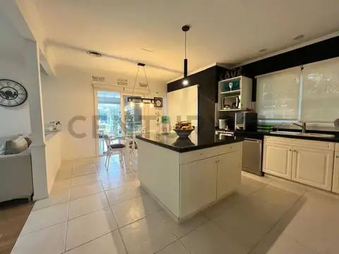 Casa en Venta en Abril Club De Campo, Countries y Barrios Cerrados en Berazategui