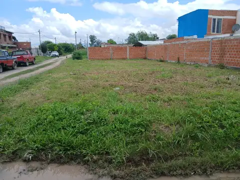 Terreno en Venta en La Isla, USD 15.000