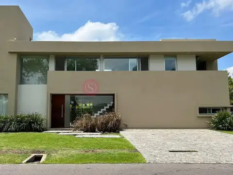 Casa en Alquiler en La Lomada De Pilar, USD 2.900