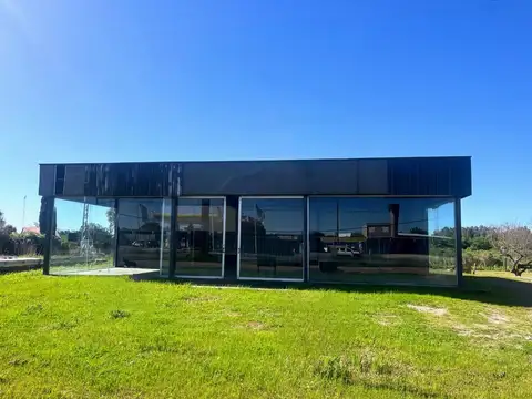 Venta Local Comercial Colonia Valdense con Oficina