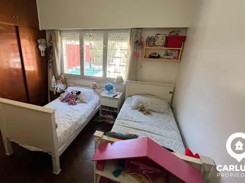 Casa 3 ambientes con 2 baños