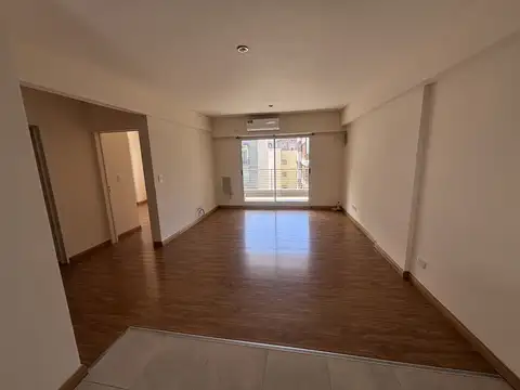 Jose Bonifacio 800, Piso 7