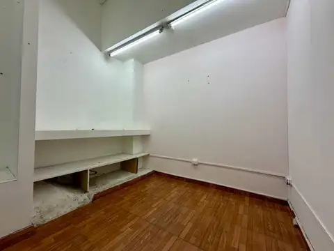 Local en Alquiler en Caballito, $ 300.000
