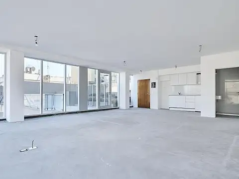 Venta de departamento tipo loft con terraza en lo mejor de Retiro.