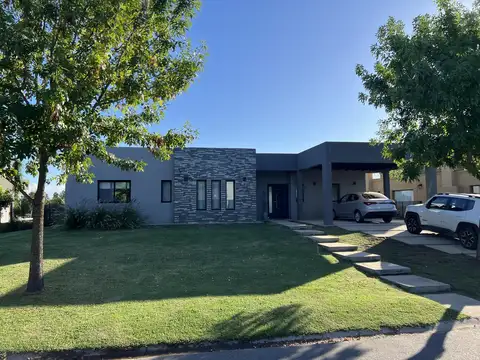 Casa en Venta en El Cantón - Barrio Islas, USD 285.000