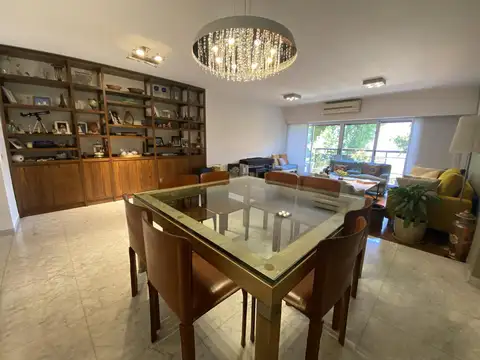Departamento en Venta con 2 cocheras