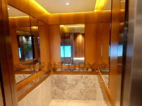 Oficina en Alquiler en Barrio Parque Leloir, USD 1.100