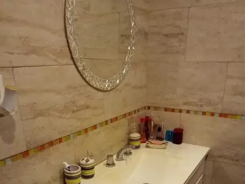 Casa  en Venta en Zárate, G.B.A. Zona Norte, Argentina