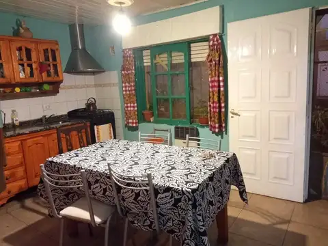 Casa en Venta en Centro  - Zárate, USD 65.000