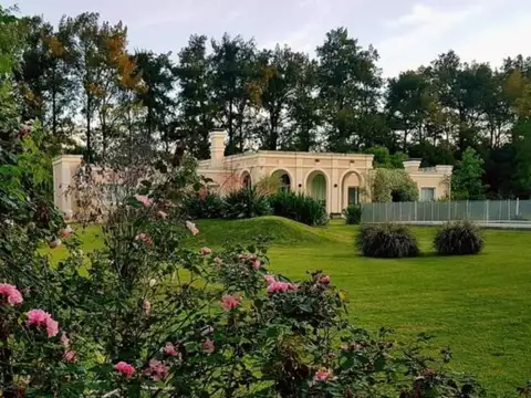 Casa en Alquiler de 3 dormitorios