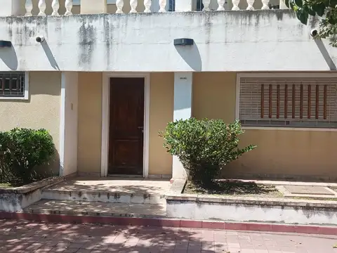 Departamento en Alquiler  1 Dormitorio - Amplio con Patio  B Alto Verde