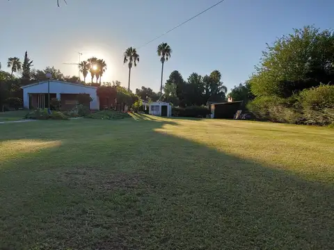 Casa quinta en barrio gral savio