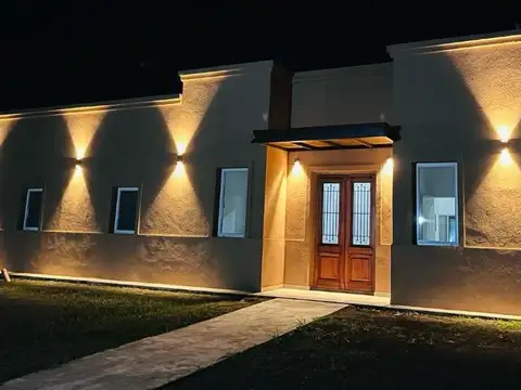 Casa  en Venta en San Sebastian, Escobar, G.B.A. Zona Norte