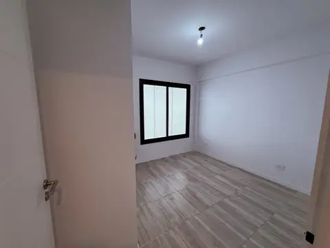 Depto Tipo Casa 4 ambientes con 2 baños