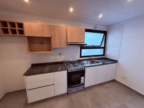 Depto Tipo Casa en Venta de 4 ambientes