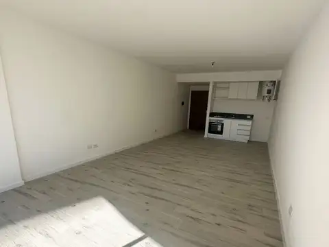 Saavedra 800, Piso 9