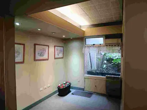 Oficina 5 ambientes con 1 baño