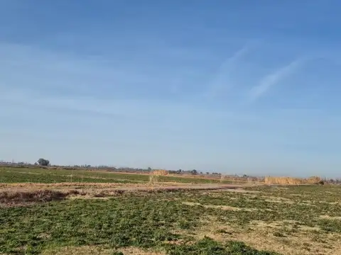 Terreno en Venta en Barrio Rawson, USD 500.000