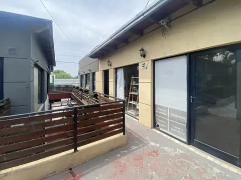 Venta local comercial en Funes