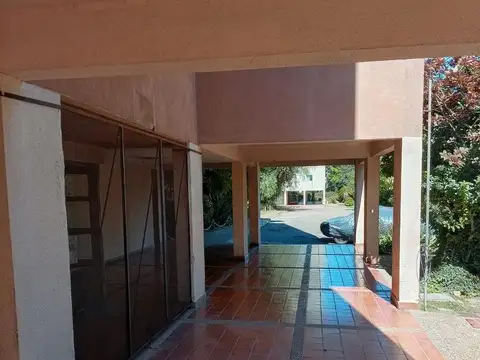 Departamento de 4 ambientes en venta  en calle La Rioja al 2200 , Quilmes Oeste