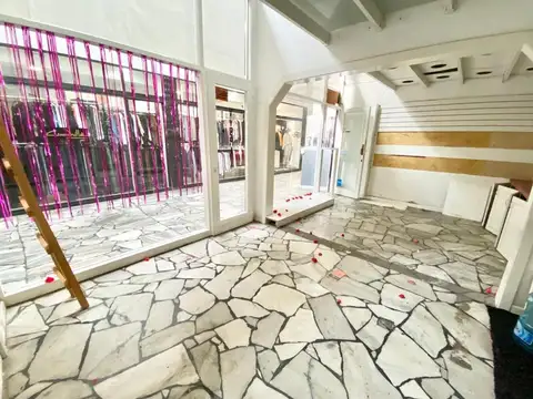 Local en Venta en Castelar Norte, USD 30.000