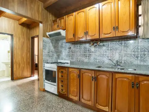 Casa en Venta en Bernal, USD 124.000