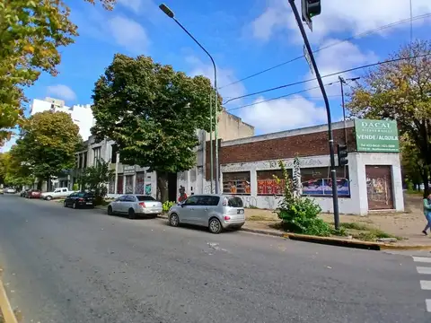 Galpon en Venta 60 años