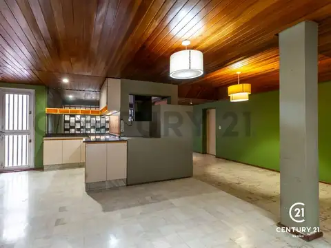 San Martin 76 , Piso 0