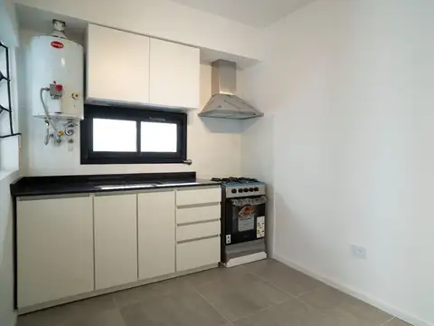 Depto Tipo Casa 4 ambientes con 2 baños