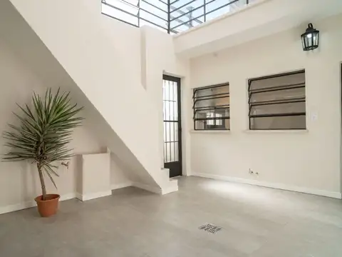 Depto Tipo Casa en Venta de 4 ambientes
