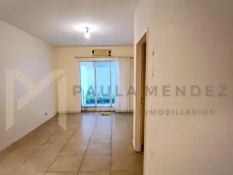 Esmeralda 900