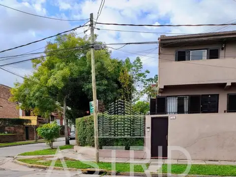 Venta de Casa 4 AMBIENTES, Tigre