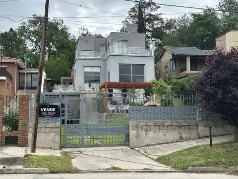 VENTA CASA AMOBLADA VILLA CARLOS PAZ