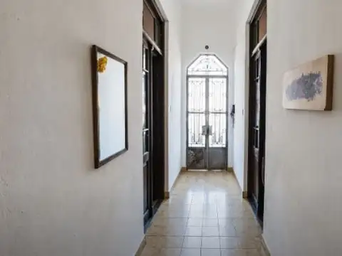 Avenida Manuel Belgrano 2200