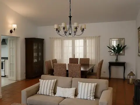 Leandro N. Alem Oeste 500