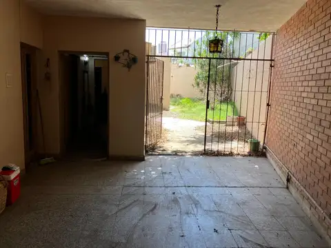 Casa en Venta en Villa Lynch, USD 125.000
