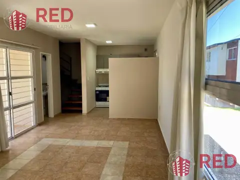 Depto Tipo Casa en Venta 5 años